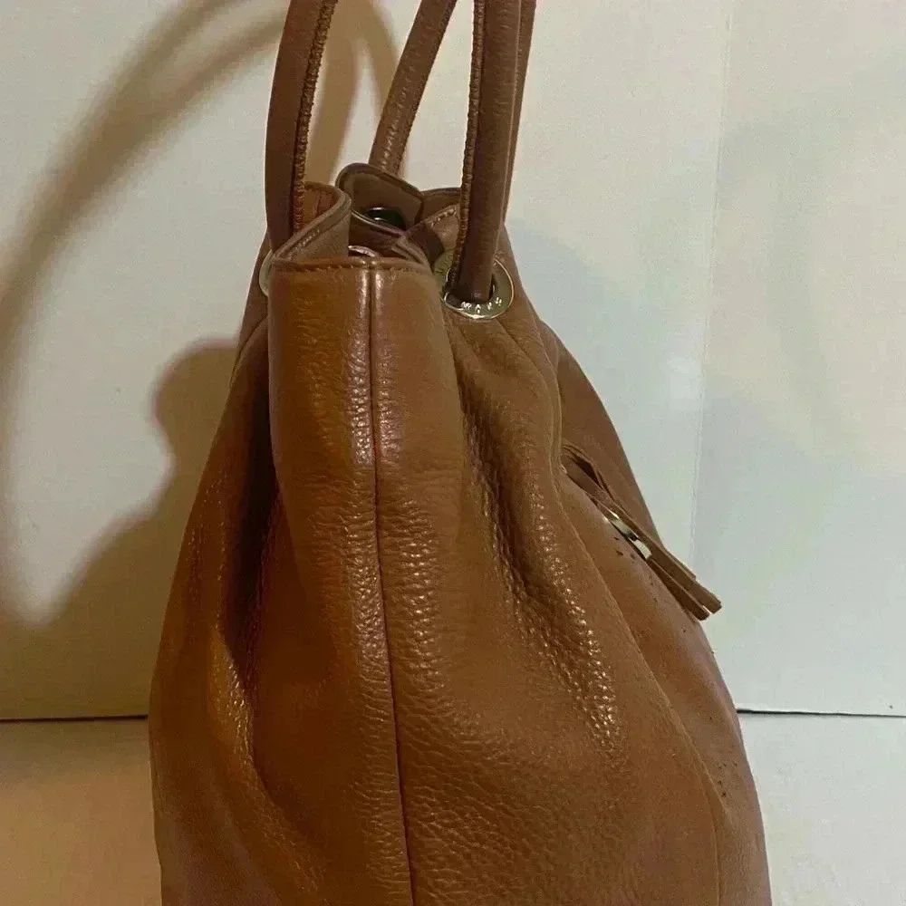 Michael kors brown leather satchel handbag